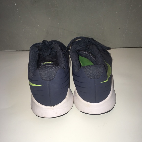 🎉HOST PICK 🎉 Nike Star Runner Boys Shoes - Picture 4 of 15